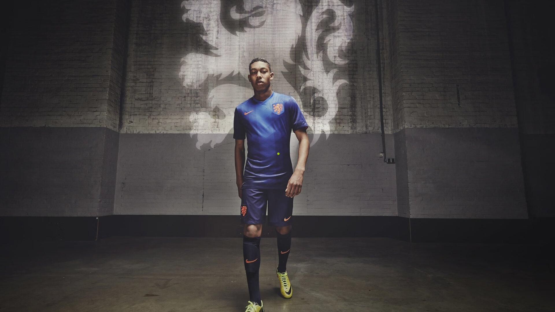 米兰500万欧年薪续约报价遇冷 法国国门迈尼昂明夏或自由离队